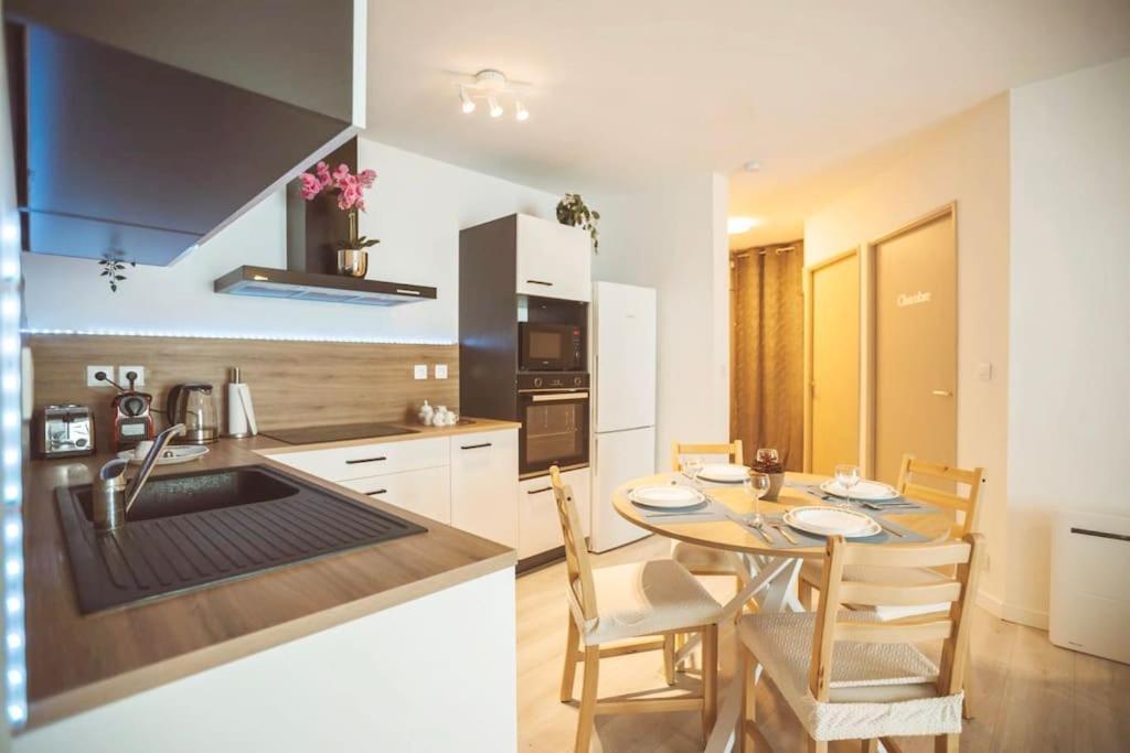 Le Cocon Manceau Apartment Le Mans Luaran gambar